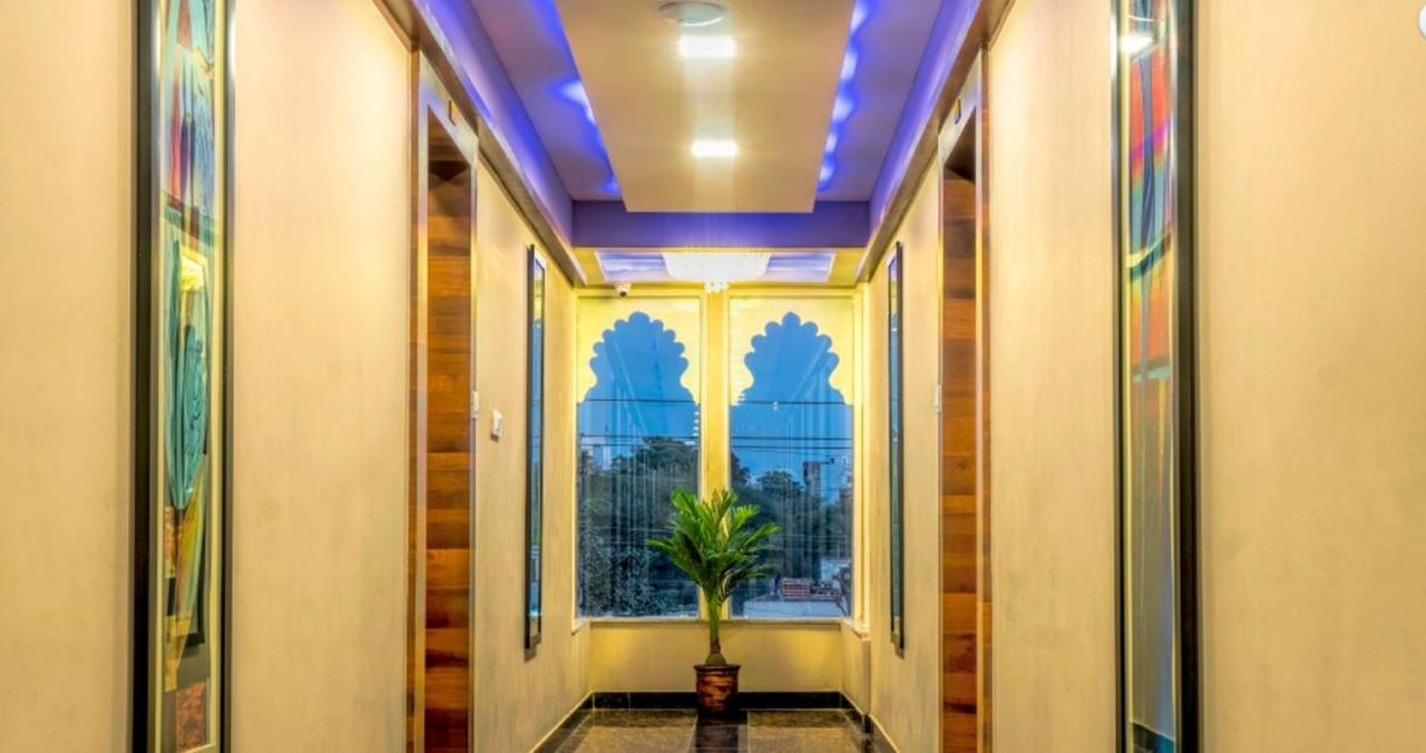 Hotel Kingfisher Udaipur Exterior photo