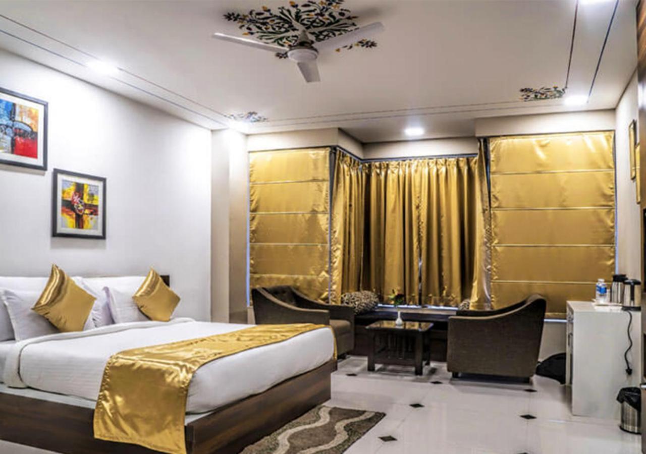 Hotel Kingfisher Udaipur Exterior photo